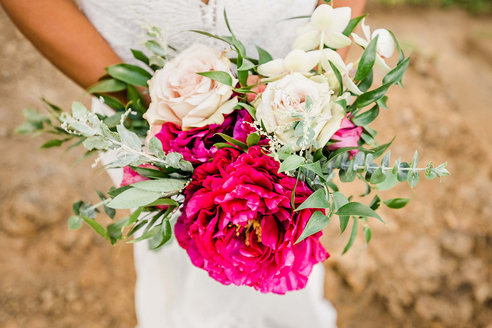 bridal bouquet part of hawaii elopement packages