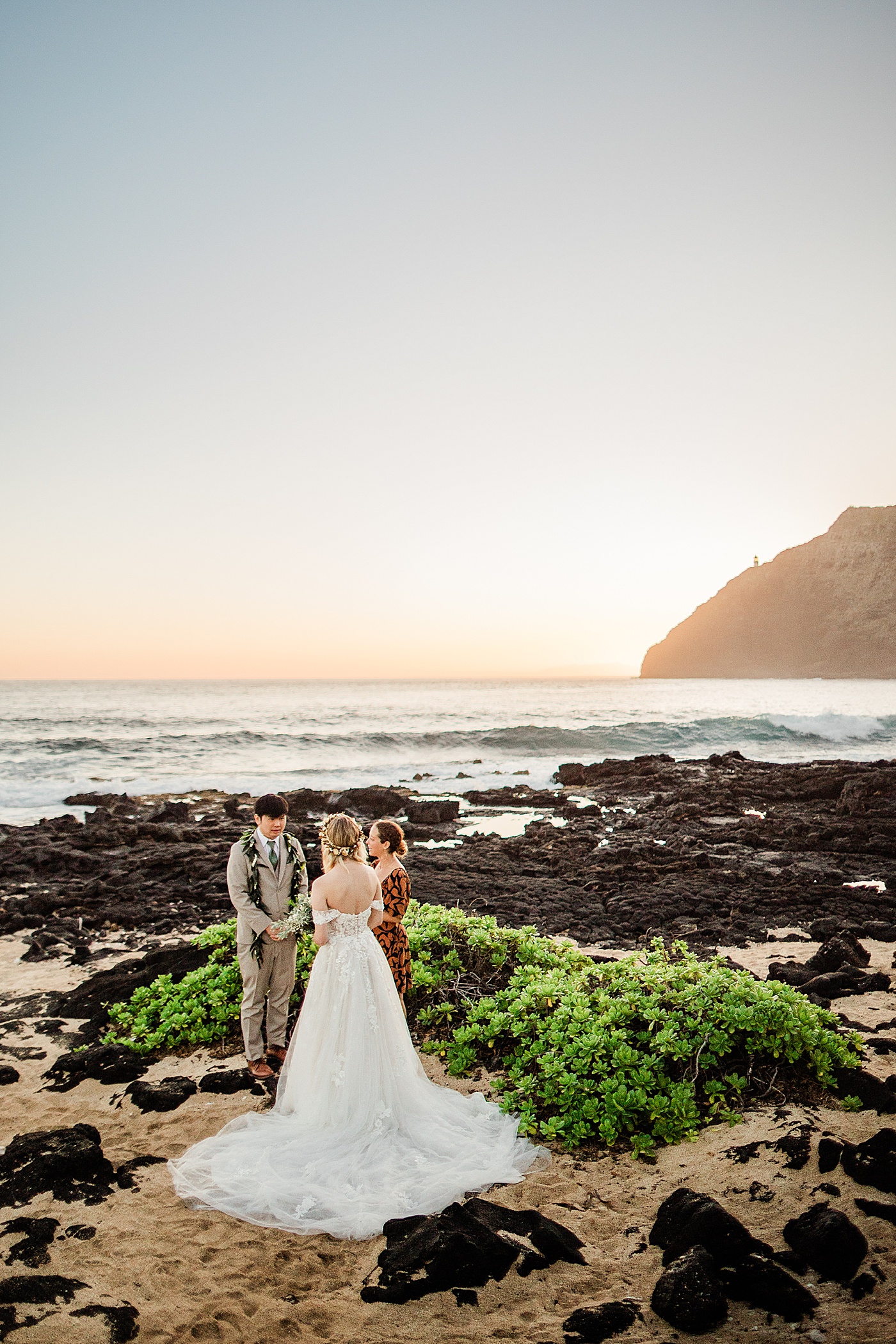 Oahu Beach Elopement